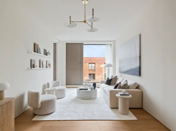 251 West 14th Street image 1 of 6