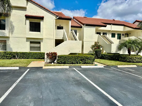 5951 Parkwalk Drive, Boynton Beach, FL 33472
