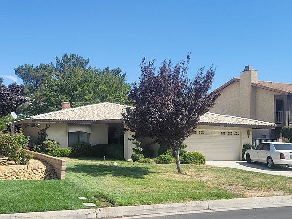 3rd image of 12735 Rain Shadow Rd
