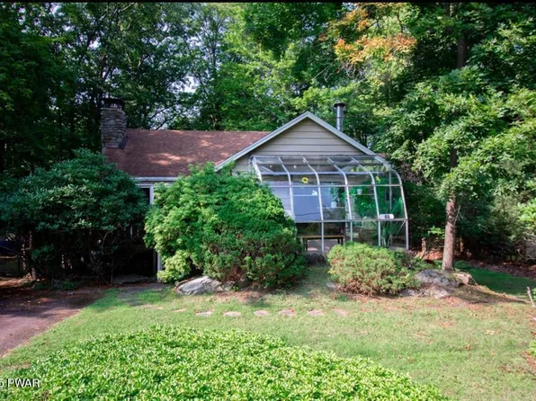46 Summit Cir, Lakeville, PA 18438