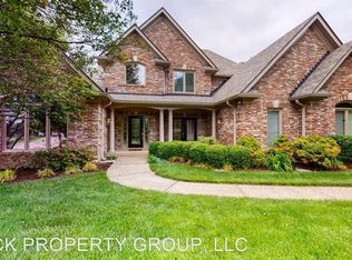 7703 Wolfpen Ridge Dr, Prospect, KY 40059