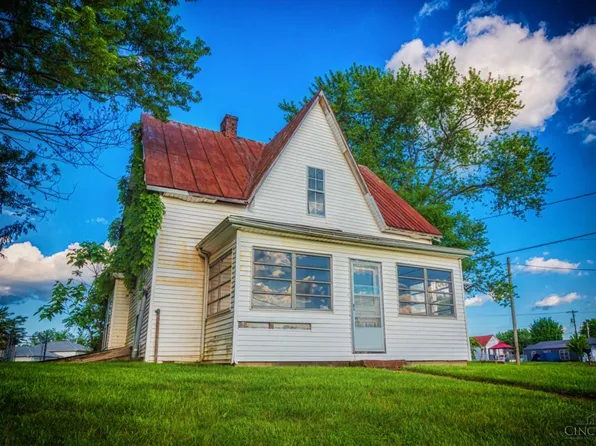 514 W South St, West Union, OH 45693