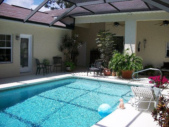 2nd image of 28 Whispering Pine Dr