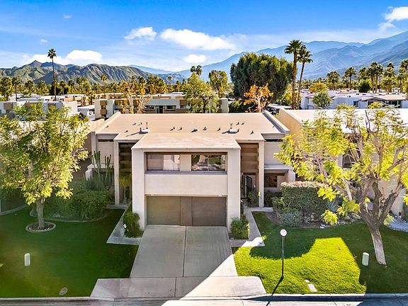 2nd image of 1251 Tiffany Cir S
