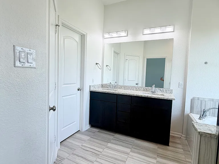 4248 Merry Mill Dr — Photo 1