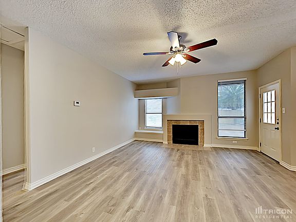 3rd image of 13222 Larkplace Dr