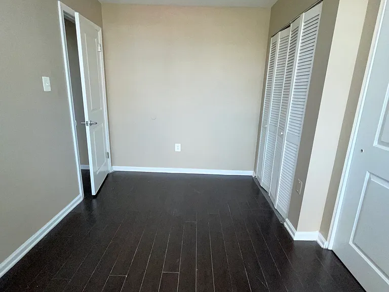 4704 Chestnut St #2D — Photo 4