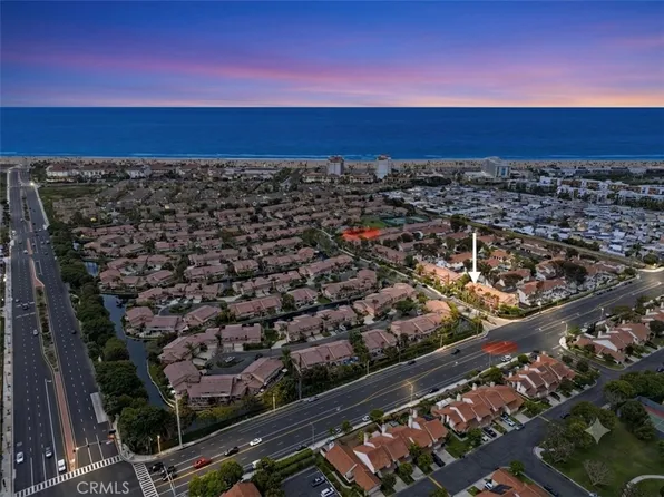 21038 Poolside Ln, Huntington Beach, CA 92648