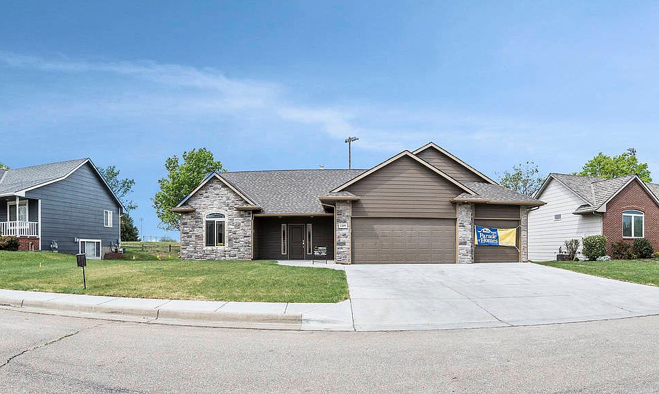 1st image of 1209 S Arbor Meadows St
