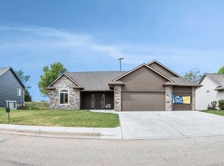 1209 S Arbor Meadows St, Derby, KS 67037