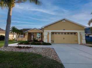 7113 91st St E, Palmetto, FL 34221