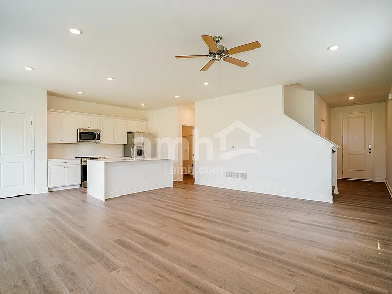 9032 Lucy Dr — Photo 8