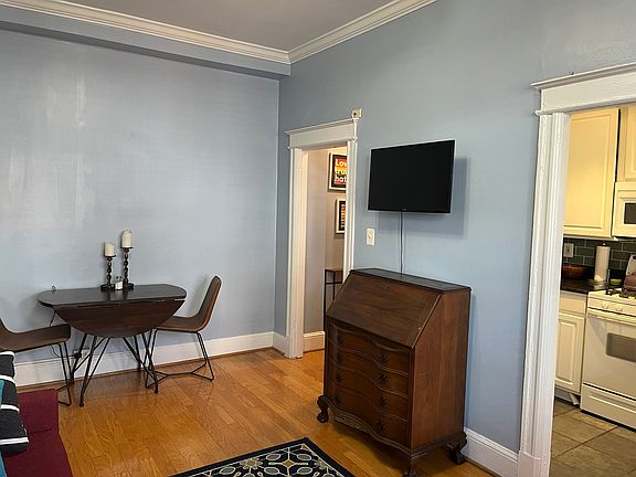 4th image of 1833 S St NW #22