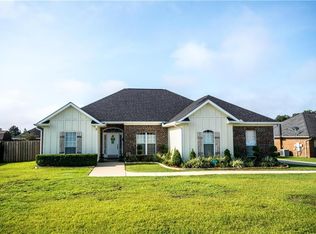 10731 Cambridge Place Dr, Mobile, AL 36608