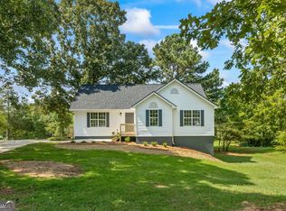 690 Laney Rd, Locust Grove, GA 30248