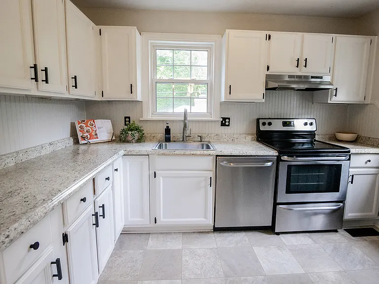8307 Rolando Dr — Photo 11