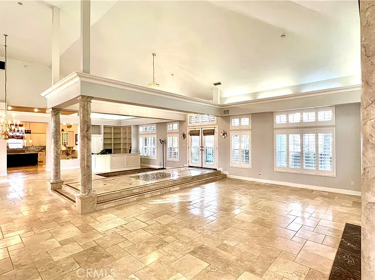 685 Bradbury Dr — Photo 23