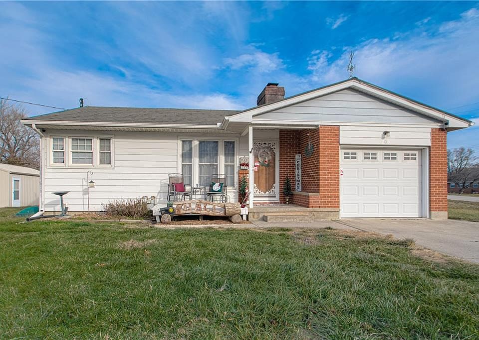 203 W 1st St, Lawson, MO 64062 Zillow