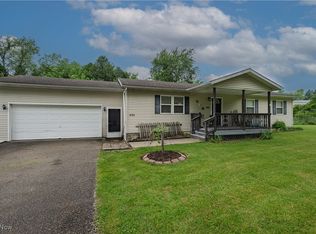 323 McCook Ave, Dennison, OH 44621
