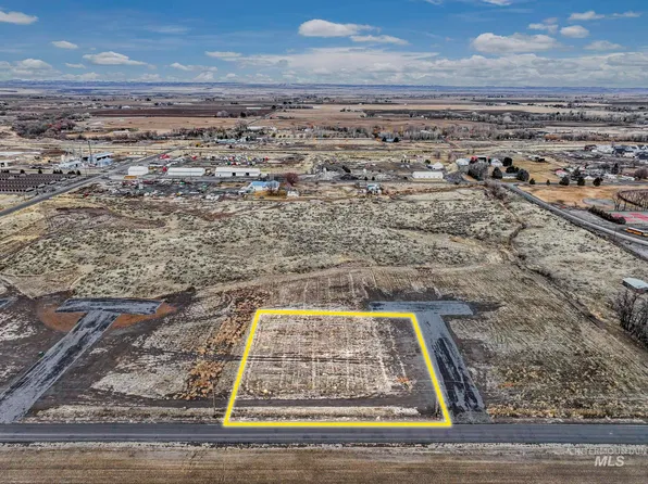 1818 E 1800 S, Gooding, ID 83330
