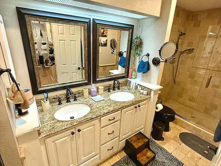 3401 Charleston Ln — Photo 8