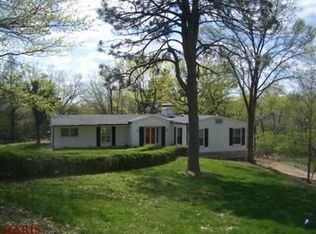 1503 Topping Rd, Saint Louis, MO 63131