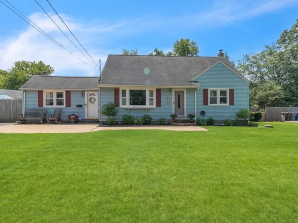 26 Queen St, Enfield, CT 06082