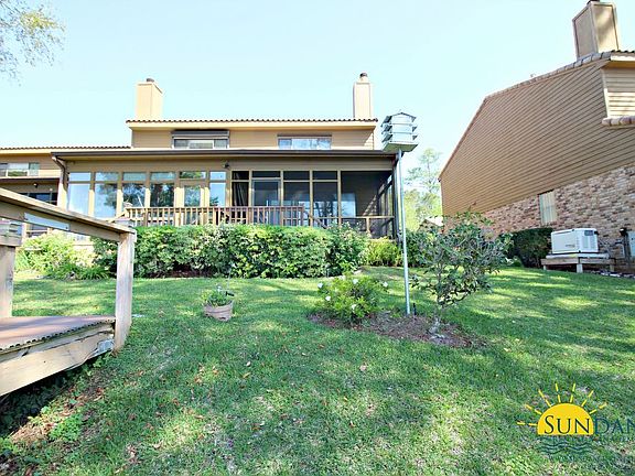 3rd image of 906 Regatta Dr