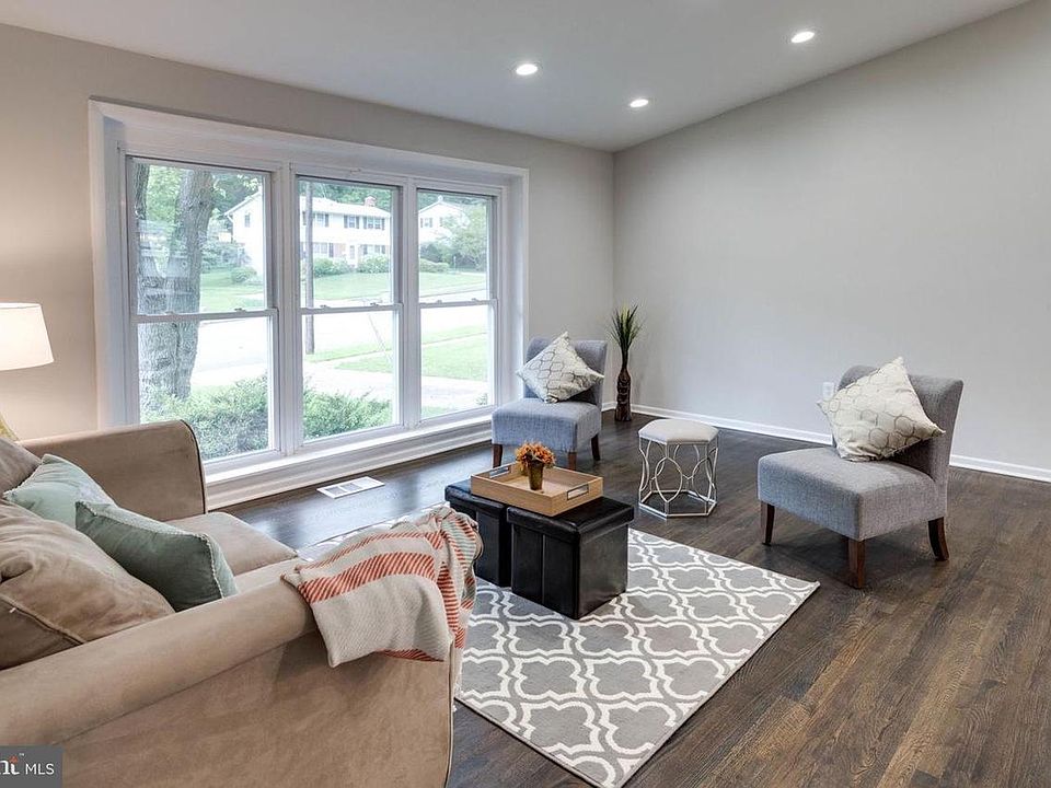 Light filled living room