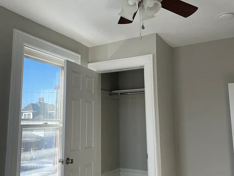 57 E Maynard Ave — Photo 11