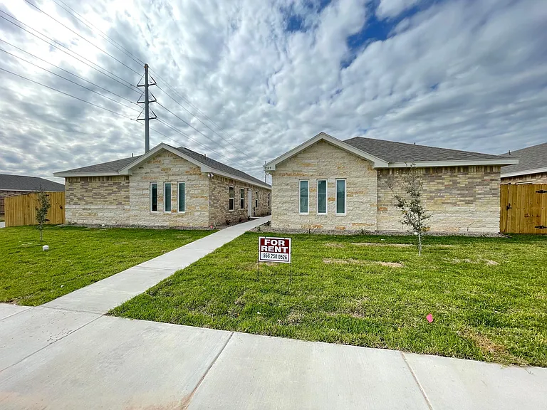5203 N Hiawatha Dr #1 — Photo 17