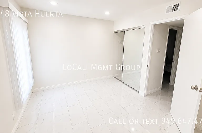 2248 Vista Huerta — Photo 4