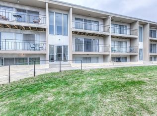 4414 JARBOE, Kansas City, MO 64111