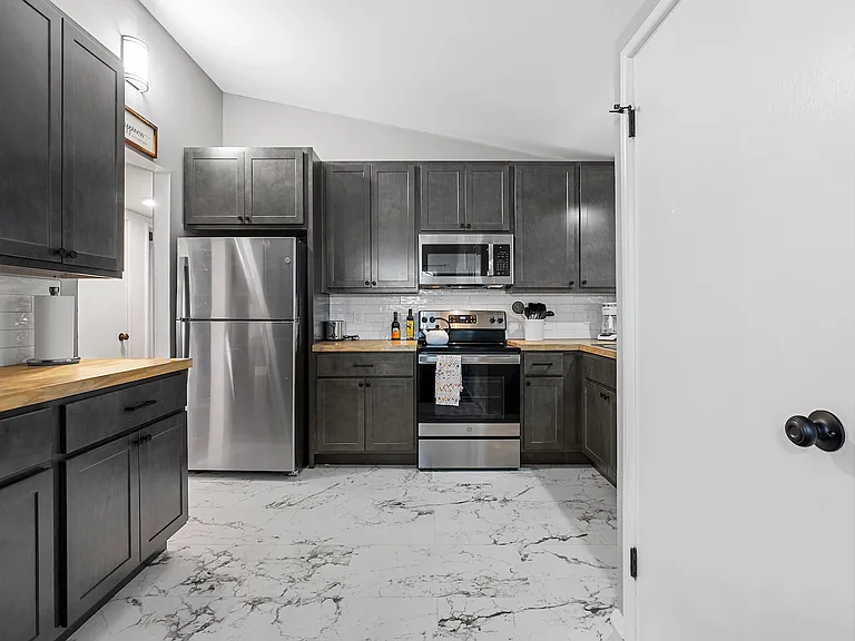 2340 Dove Dr — Photo 13