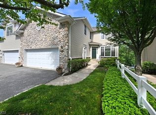 24 Oconnor Cir, West Orange, NJ 07052