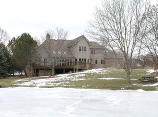 1785 Continental Dr, Zionsville, IN 46077