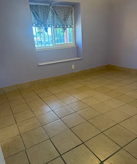 13747 Vellanto Way — Photo 7
