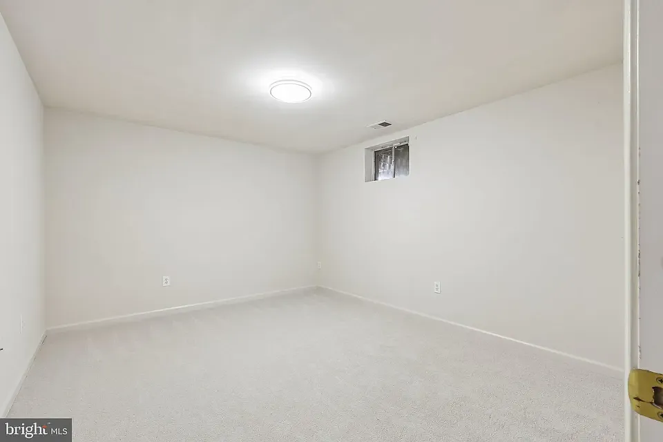 2 bed, 1288 sqft, $1,700 — Photo 4