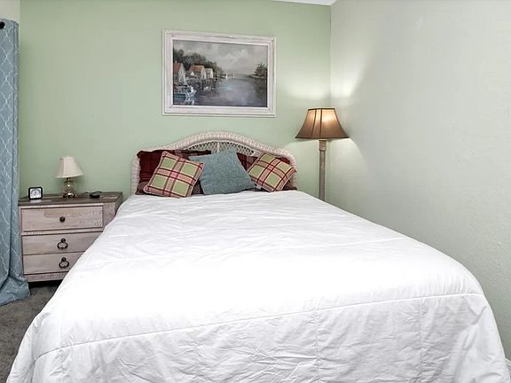 5th image of 19335 Water Oak Dr Unit G-108