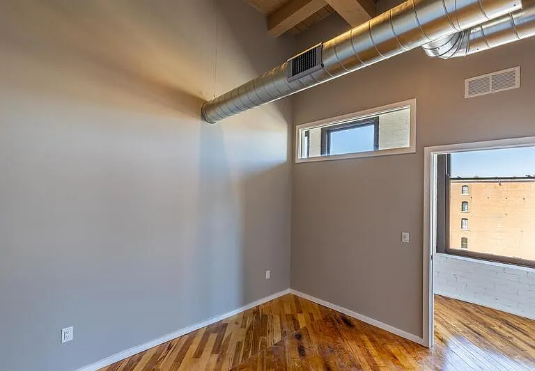 116 N 4th St #202 — Photo 5