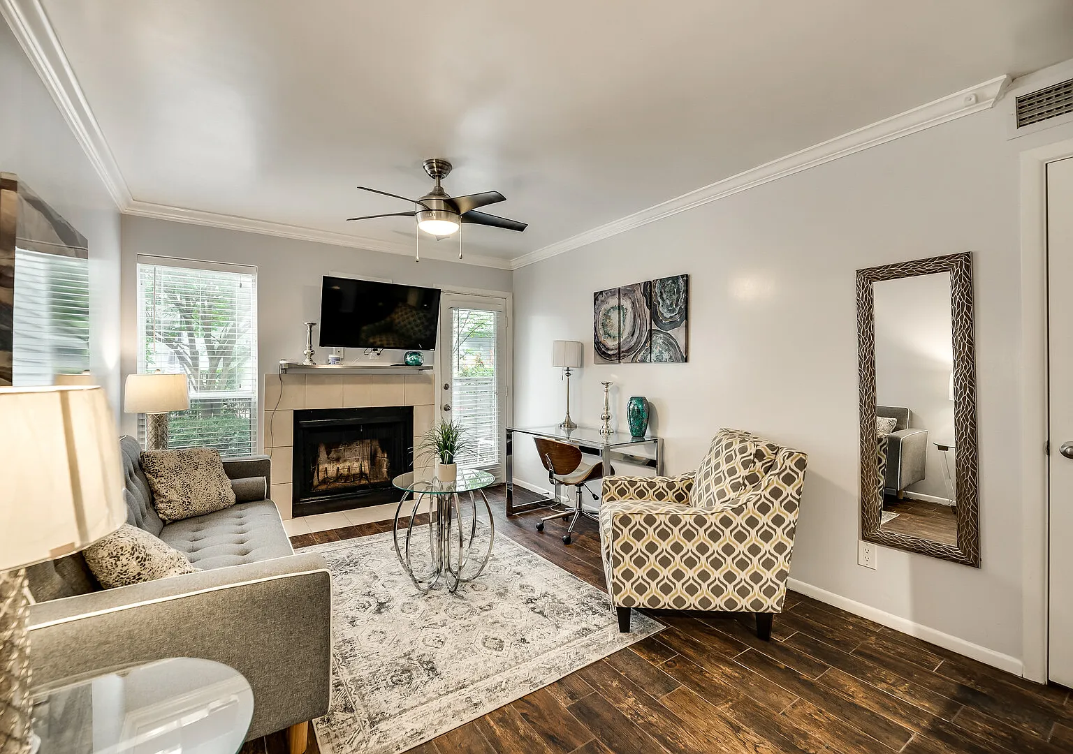 I28 World Cup Stay - 18 min to AT&T - Sleeps 2 - Free Parking — Photo 1