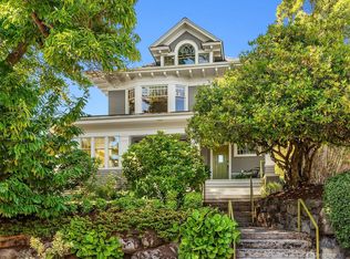 2737 34th Ave S, Seattle, WA 98144