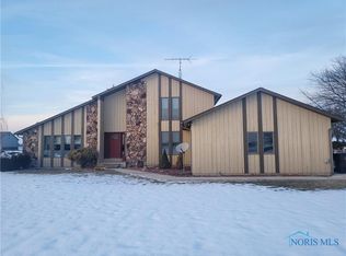 24764 County Rd E, Archbold, OH 43502