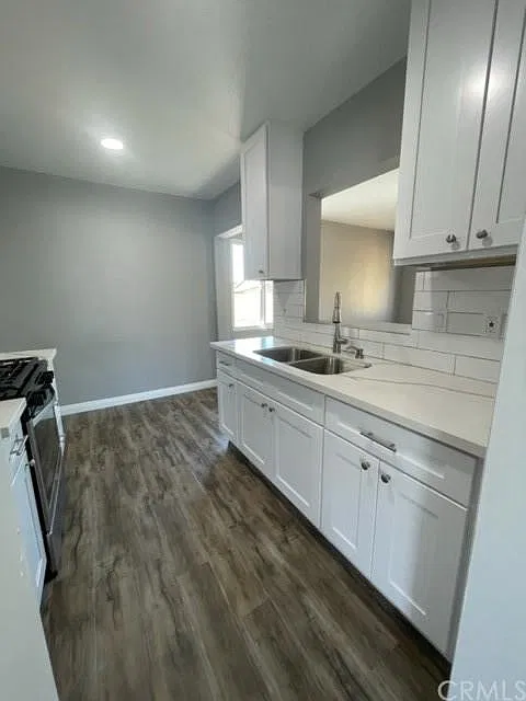 3 bed, 1182 sqft, $2,350 — Photo 1