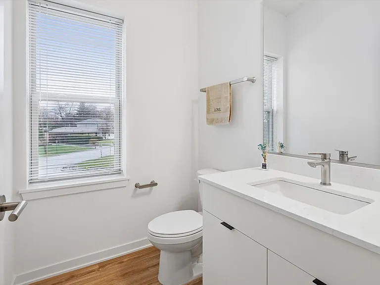Waverly Creek Townhomes — Photo 20