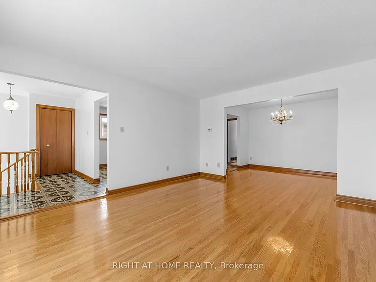 33 Arthur Griffith Dr #A — Photo 9