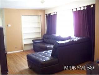 2nd image of 1204 Kiniry St