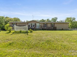23375 W Howard City Edmore Rd, Howard City, MI 49329