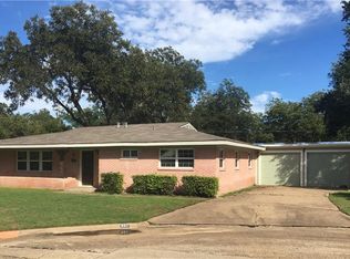 802 Ridgecrest Dr, Irving, TX 75060