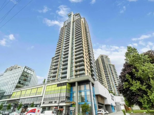 7388 Kingsway #1706, Burnaby, BC V3N 0G9